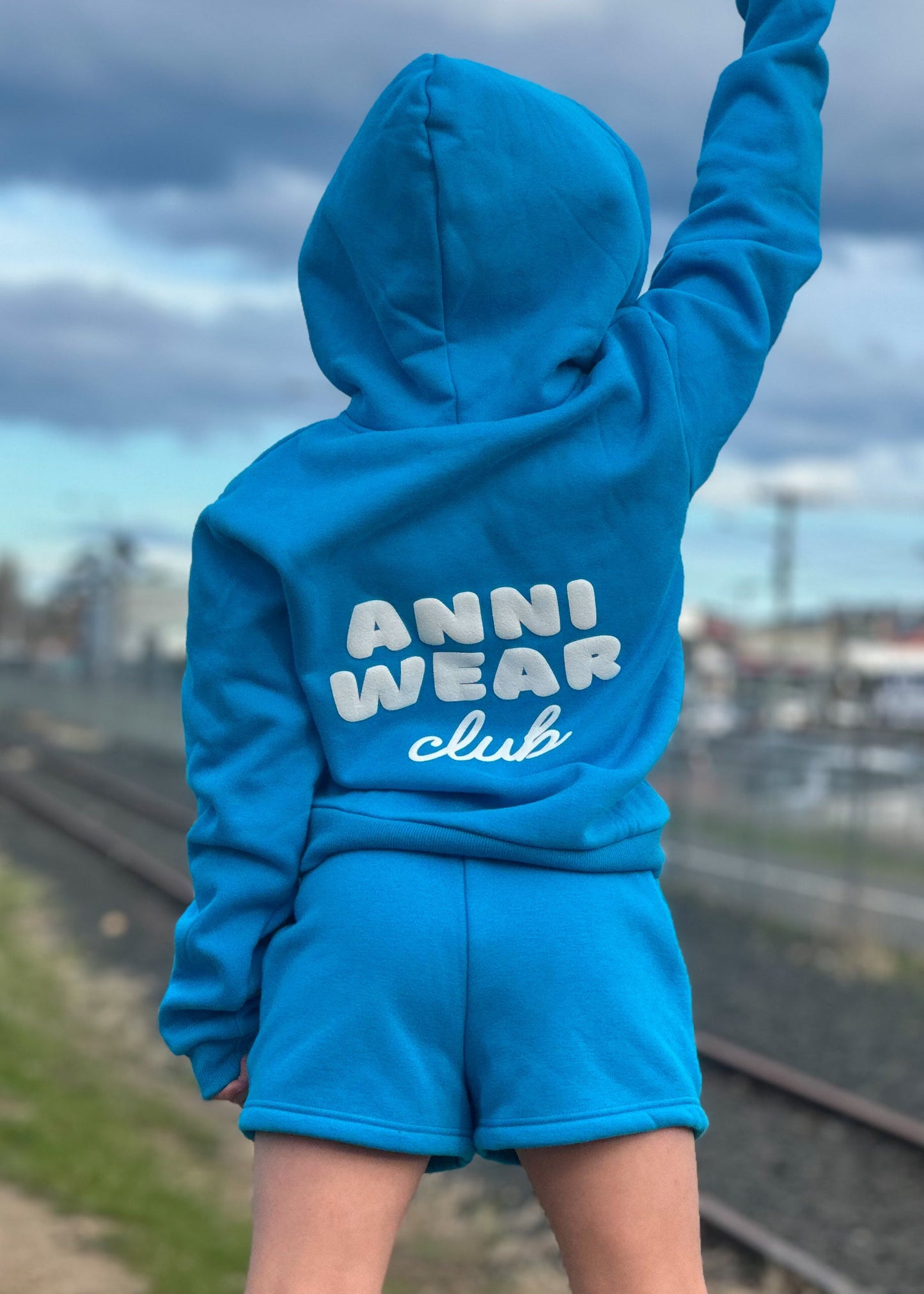 Anni Wear Club Fleece Short Set